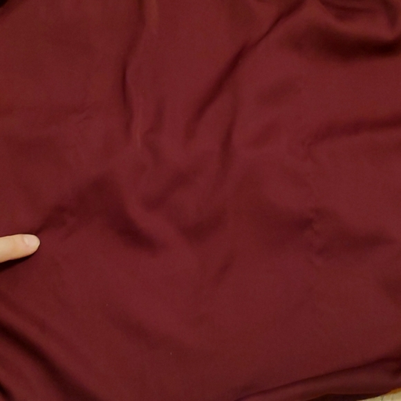 Zara long beaded skirt. Burgundy. Maxi skirt. Feels like satin. Pull on. Size M. - Picture 8 of 10